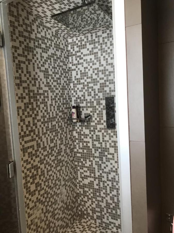 Appartement Montfleury, 2 Terrasses, 2 Chambres , 2 Sdb , Pkg Prive Piscine, 15 Min Walk To Croisette Beach And Palais Des Festivals Канны Экстерьер фото