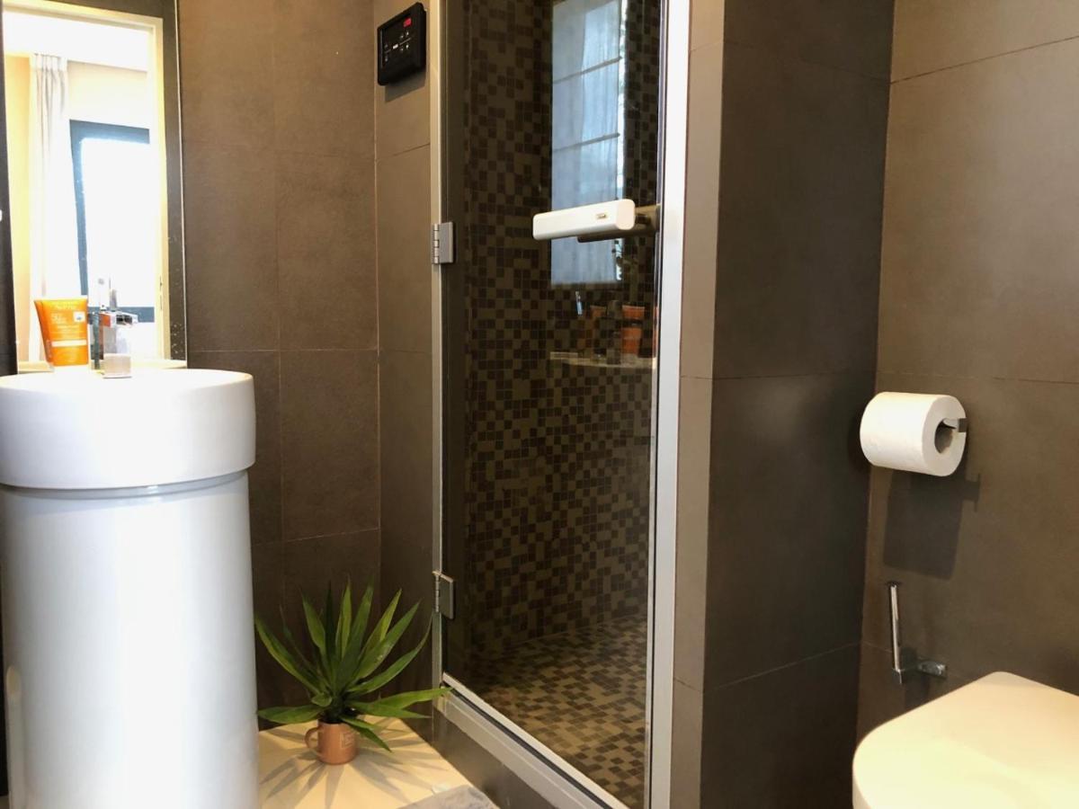 Appartement Montfleury, 2 Terrasses, 2 Chambres , 2 Sdb , Pkg Prive Piscine, 15 Min Walk To Croisette Beach And Palais Des Festivals Канны Экстерьер фото