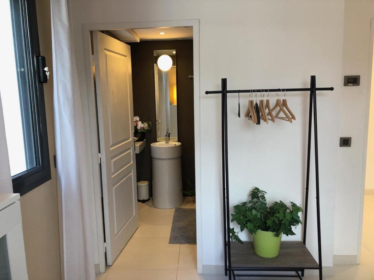Appartement Montfleury, 2 Terrasses, 2 Chambres , 2 Sdb , Pkg Prive Piscine, 15 Min Walk To Croisette Beach And Palais Des Festivals Канны Экстерьер фото