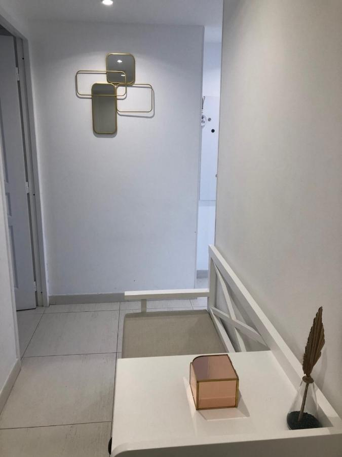 Appartement Montfleury, 2 Terrasses, 2 Chambres , 2 Sdb , Pkg Prive Piscine, 15 Min Walk To Croisette Beach And Palais Des Festivals Канны Экстерьер фото